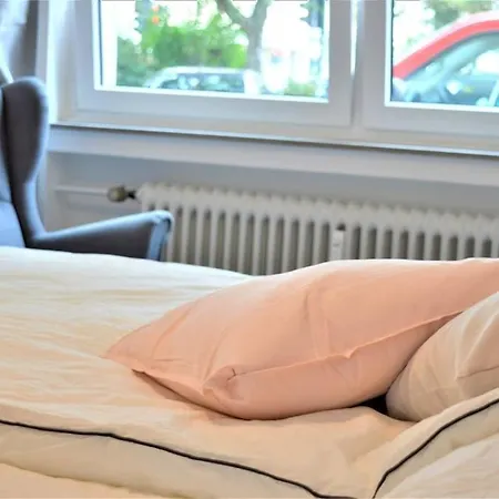 Ruettenscheid/ Grosse Apartment Essen